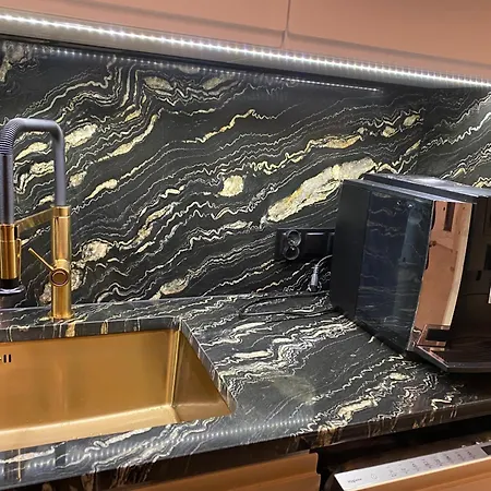 Natalii 노비 타르그