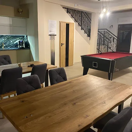Natalii Apartment